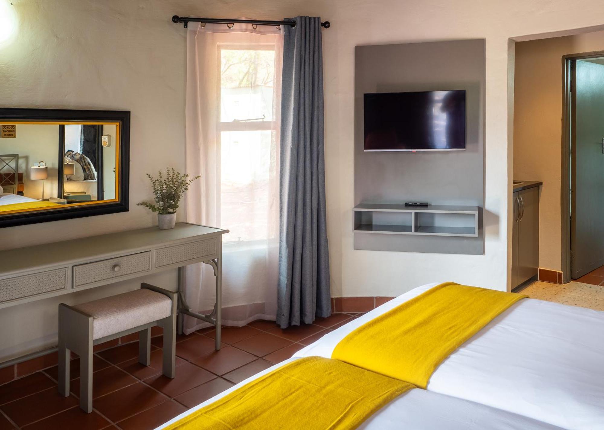 Olifants River Lodge By Dream Resorts Мидделбург Экстерьер фото