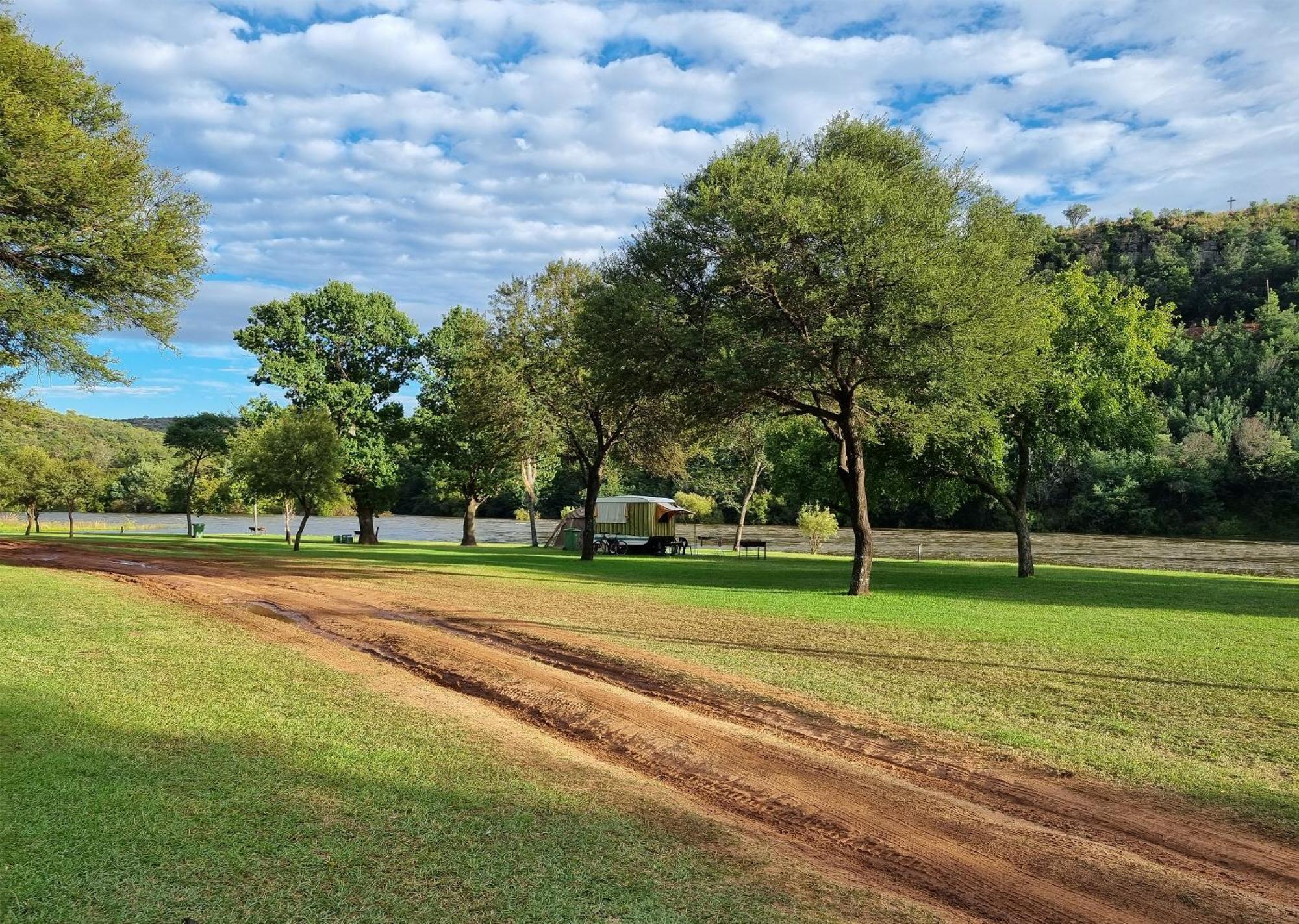 Olifants River Lodge By Dream Resorts Мидделбург Экстерьер фото