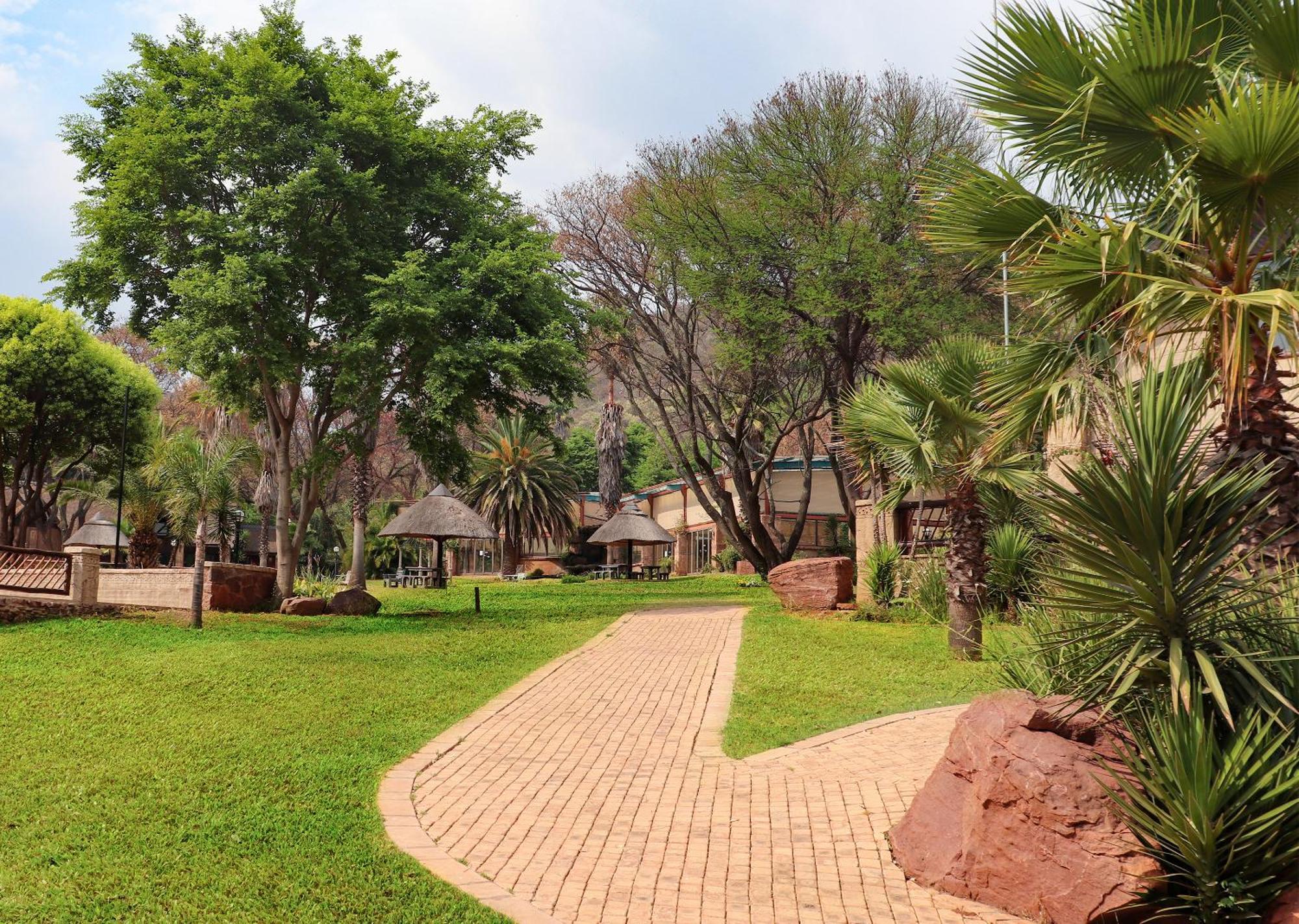 Olifants River Lodge By Dream Resorts Мидделбург Экстерьер фото